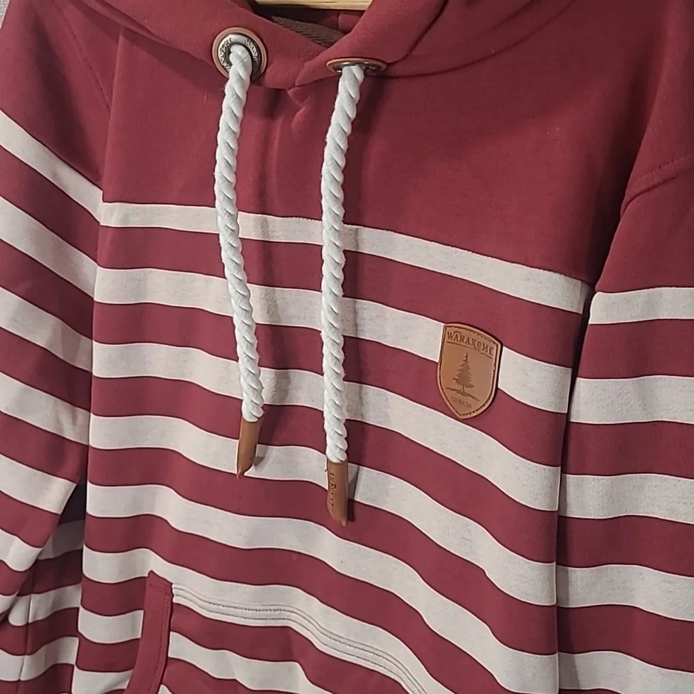 Item #17 NWOT Women's Wanakome Hoodie sz XL - Picture 3 of 5